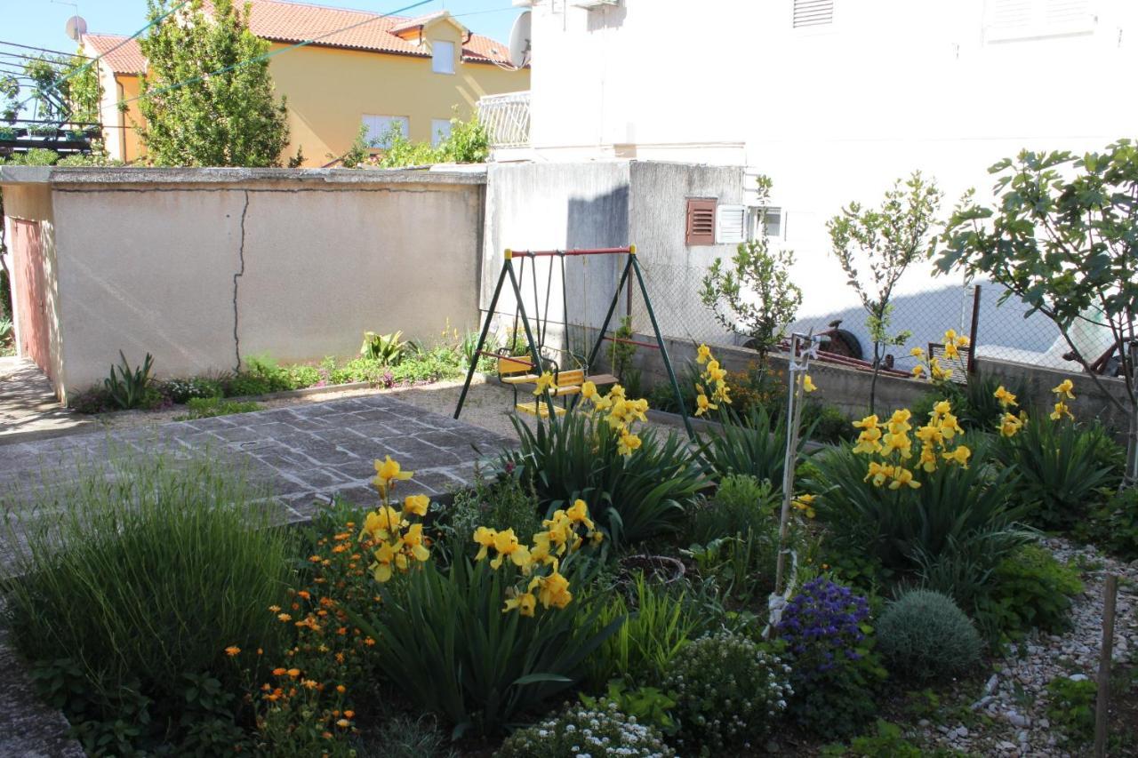 Apartments With A Parking Space Vodice - 7604 Exterior foto
